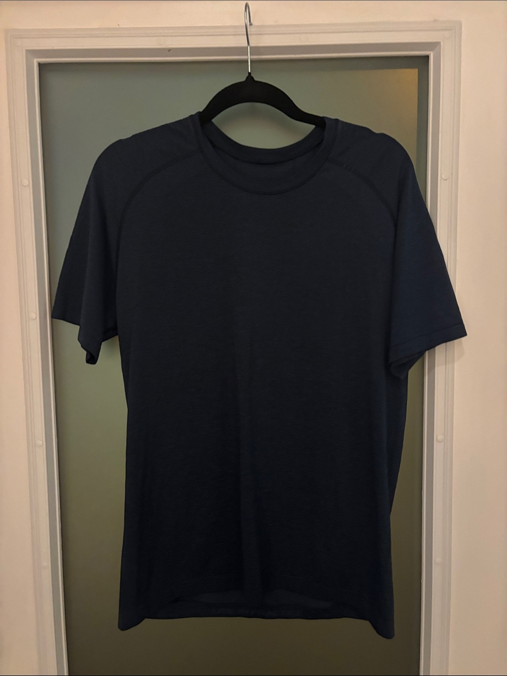 Lululemon Men's Navy Short-Sleeve Shirt